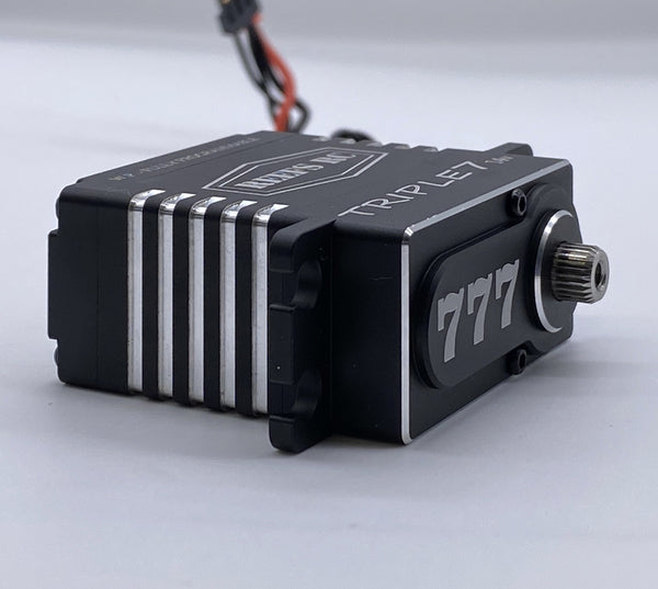 Reef's RC Triple7 14V Servo Programmable