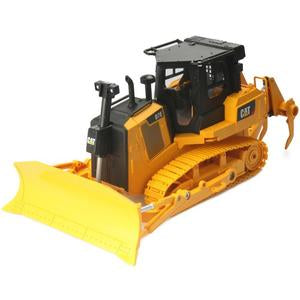 DieCast Masters CAT 1/24 Scale RC D7E Track Type Tractor