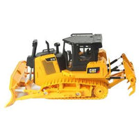 INVENTORY REDUCTION SALE Diecast Masters CAT 1/24 Scale RC D7E Track Type Tractor